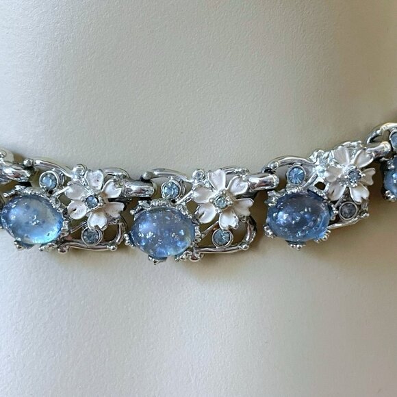 Vintage 1950s Choker Necklace Blue Rhinestone Confetti Lucite Floral Enamel READ - Picture 15 of 16